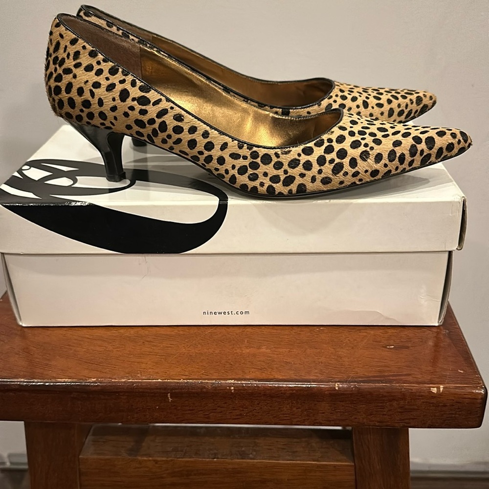 Nine West leopard print kitten heels